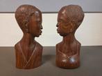 Afrikaanse beelden hand hout snijwerk man en vrouw, Antiek en Kunst, Kunst | Beelden en Houtsnijwerken, Ophalen of Verzenden