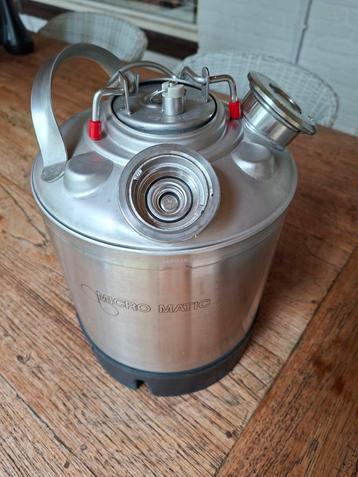 Micromatic reinigingstank beschikbaar voor biedingen