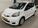 Toyota Aygo 1.0-12V Cool|Airco|5 Deurs|, Voorwielaandrijving, Euro 5, Stof, Gebruikt