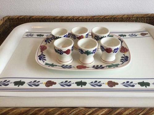 Boerenbont Boch België (Eierdopjes op schaal), Huis en Inrichting, Keuken | Servies, Nieuw, Schaal of Schalen, Boerenbont, Aardewerk