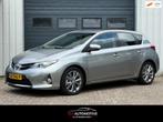 Toyota Auris 1.8 Hybrid Dynamic NAVI / CLIMA / AUTOMAAT, Gebruikt, 4 cilinders, 26 km/l, 1285 kg