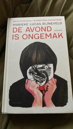 Marieke Lucas Rijneveld - De avond is ongemak, Marieke Lucas Rijneveld, Ophalen of Verzenden, Zo goed als nieuw, Nederland