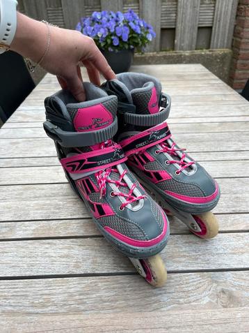 Kinderskates verstelbaar beschikbaar voor biedingen