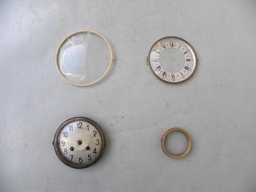 Wijzerplaten, cijferringen, glasdeksels serie 21, Antiek en Kunst, Antiek | Klokken, Ophalen of Verzenden