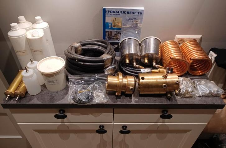 Hydraulic Seal TS 100% waterdicht tbv. schroefas diam. 45mm, Watersport en Boten, Accessoires en Onderhoud, Motor en Techniek