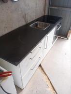 Kleine keuken met inbouwapparatuur, Ophalen, Gebruikt, Wit, Enkelwandige keuken