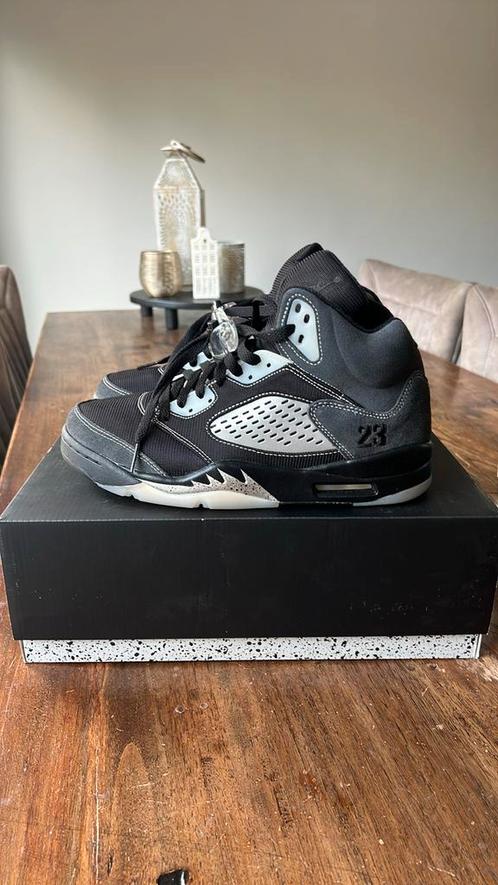 Air Jordan 5 Anthracite maat 42,5, Kleding | Heren, Schoenen, Zo goed als nieuw, Sneakers of Gympen, Zwart, Ophalen of Verzenden