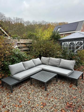 Prachitge ibiza loungeset beschikbaar voor biedingen