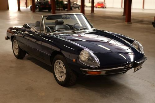 Alfa Romeo 2000 2.0 Spider Veloce 1979 Blauw, Auto's, Alfa Romeo, Bedrijf, Spider, Benzine, Cabriolet, Handgeschakeld, Origineel Nederlands