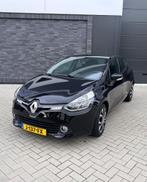 Renault Clio 1.2 5-DRS, APK 08/26, Trekhaak, Stoelverwarming, Auto's, Voorwielaandrijving, Zwart, 1200 kg, Handgeschakeld