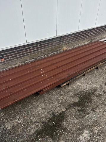 Damwand platen beschikbaar voor biedingen