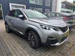 Peugeot 3008 1.2 PureTech Allure, Voorwielaandrijving, Gebruikt, 1199 cc, Leder en Stof