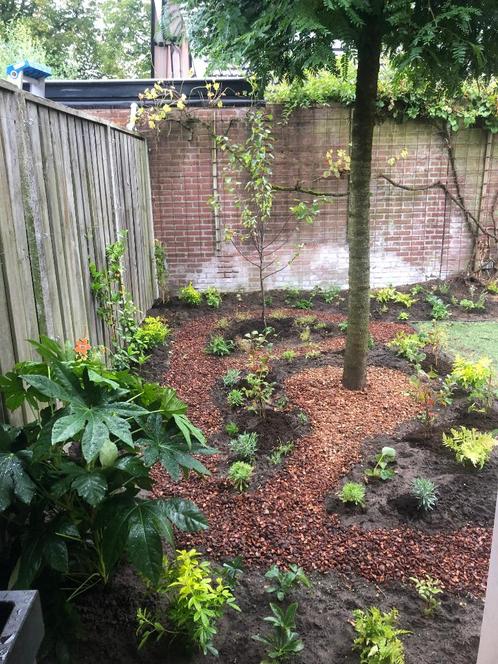 Op zoek naar een natuurlijk hovenier?, Diensten en Vakmensen, Tuinmannen en Stratenmakers, Tuin- of Vijveraanleg, Tuinonderhoud of Snoeiwerk