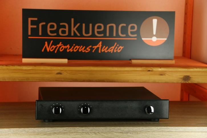 LFD MI 100 / MI100 TRADE.INRUIL. Bijzonder @Freakuence! NL, Audio, Tv en Foto, Versterkers en Receivers, Zo goed als nieuw, Ophalen of Verzenden