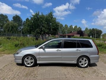 Mitsubishi Lancer 2.0 S Wagon 2009 Grijs beschikbaar voor biedingen