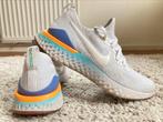Nike epic react Flyknit 2.0 maat 38,5, Wit, Nike, Ophalen of Verzenden, Sneakers of Gympen