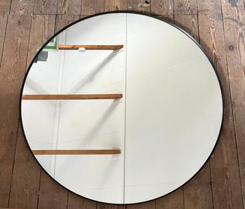 Spiegel rond 80cm beschikbaar voor biedingen