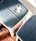 Vintage brocante witte houten krukken met nieuwe stoffering, Gebruikt, Vintage, Ophalen of Verzenden, Nvt