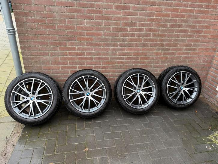17’’ BMW Styling 489 velgen + Winterbanden + TPMS + logo’s, Auto-onderdelen, Banden en Velgen, Banden en Velgen, Winterbanden