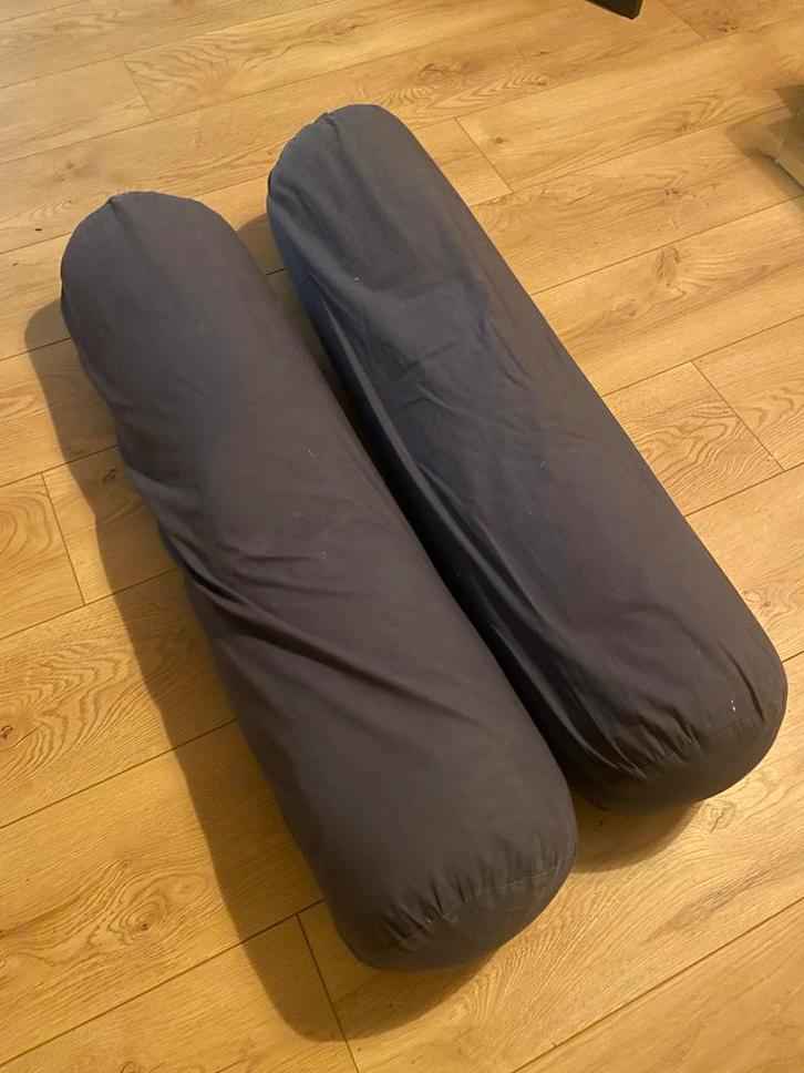 Langwerpige Kussens / Rolkussen met Hoes - 90x25cm, Huis en Inrichting, Woonaccessoires | Kussens, Zo goed als nieuw, Zwart, Cilindervormig