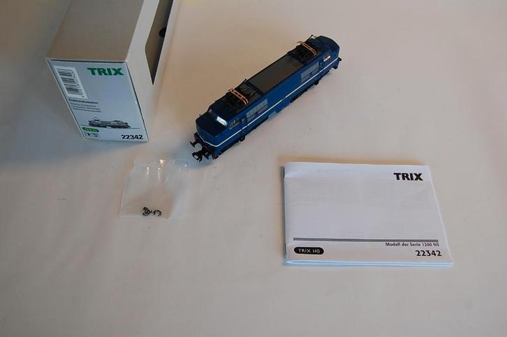 TRIX 22342., Hobby en Vrije tijd, Modeltreinen | H0, Zo goed als nieuw, Locomotief, Gelijkstroom, Trix, NS, Ophalen of Verzenden
