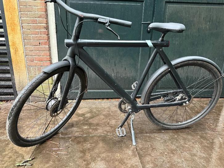 Van Moof S3 in prima conditie en met nieuwe accu, Fietsen en Brommers, Elektrische fietsen, Zo goed als nieuw, Vanmoof, 30 tot 50 km per accu