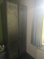 Tienerkamer - Bed, nachtkastje, kledingkast, TV meubel, Ophalen, Zo goed als nieuw