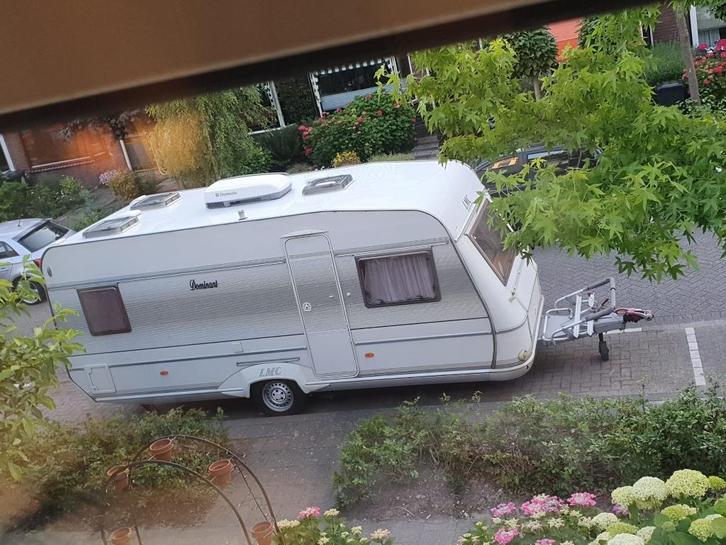Caravan LMC Dominant 530 met airco en mover, Caravans en Kamperen, Caravans, Particulier, tot en met 4, 1000 - 1250 kg, Rondzit