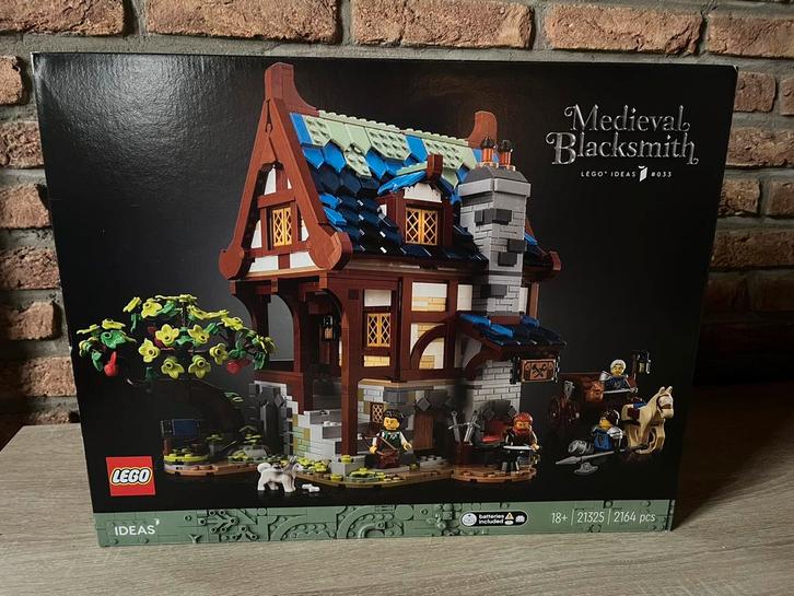 Lego 21325 Medieval Blacksmith Ideas, Kinderen en Baby's, Speelgoed | Duplo en Lego, Nieuw, Lego, Complete set, Ophalen of Verzenden