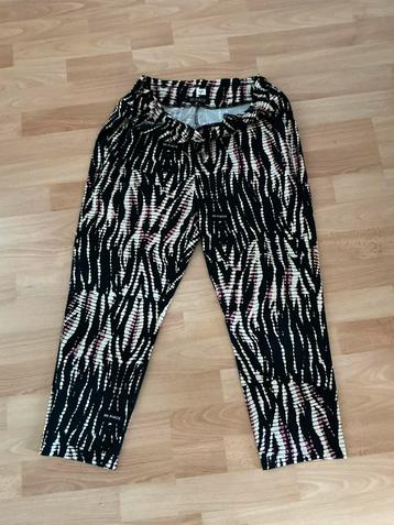 Merk:MI Piace kuit broek mooie kleuren maat 42 beschikbaar voor biedingen
