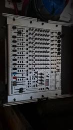 Behringer Eurorack UB1832FX-PRO Mixer, Ophalen of Verzenden, Gebruikt, 10 tot 20 kanalen, Microfooningang