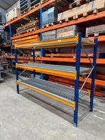 Stellingkast met persroosters te koop, Ophalen, Gebruikt