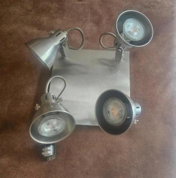 ALS NIEUWE Zilveren Grome Wandlamp / Plafondlamp met 4 Spots beschikbaar voor biedingen