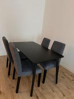 Dining table Lisabo and 4x chairs Bergmund, IKEA, Huis en Inrichting, Complete eetkamers, Ophalen, Zo goed als nieuw, 4 tot 6 stoelen