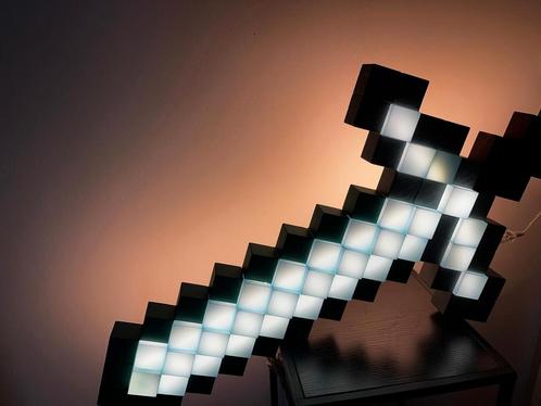 Minecraft diamond sword wandlamp, Huis en Inrichting, Lampen | Wandlampen, Nieuw, Ophalen of Verzenden