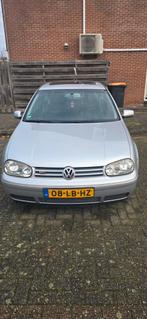 Volkswagen Golf 2.3 V5 125KW 2002 Grijs, Auto's, Voorwielaandrijving, Zwart, 170 pk, Zilver of Grijs