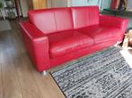 Rood leren bank 2,5 zits., Huis en Inrichting, Banken | Sofa's en Chaises Longues, 150 tot 200 cm, 75 tot 100 cm, Zo goed als nieuw