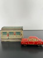 Penny toy garage en auto, Antiek en Kunst, Antiek | Speelgoed, Ophalen