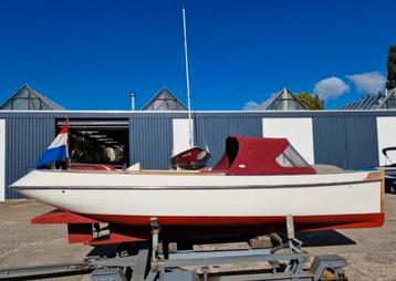 Mogano Easy Launch 6.80 elders te koop voor bijna …… beschikbaar voor biedingen