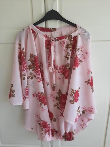 Unieke handgemaakte blouse beschikbaar voor biedingen
