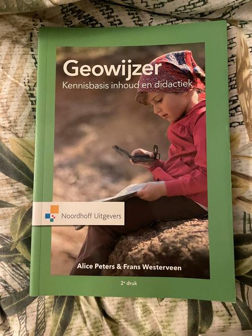 PABO boek Alice Peters - Geowijzer, Boeken, Wetenschap, Zo goed als nieuw, Ophalen of Verzenden