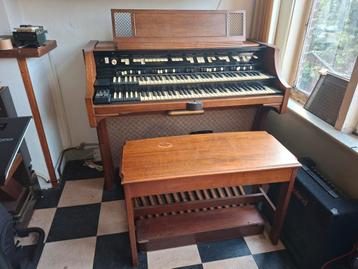 Hammond H112 Orgel - Klassieker! beschikbaar voor biedingen