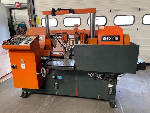 Metaalbandzaagmachine Cosen AH-320 H bj. 2011, Doe-het-zelf en Verbouw, Gereedschap | Zaagmachines, Gebruikt, Lintzaag, 1200 watt of meer