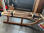 Antieke houten slee, Ophalen, Gebruikt