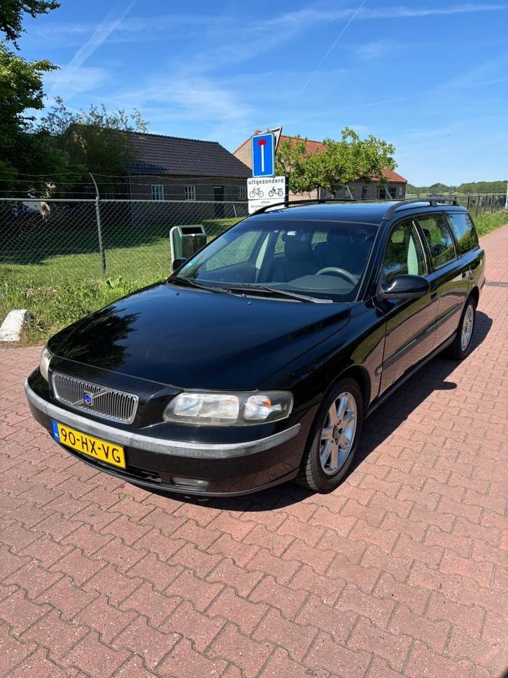 Volvo V70 2.4 Comfort Line AUTOMAAT NAP!, Auto's, Volvo, Bedrijf, Te koop, V70, ABS, Airbags, Airconditioning, Boordcomputer, Centrale vergrendeling