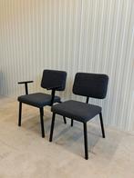 2 eetkamerstoelen - Scandinavisch Deens design, Huis en Inrichting, Stoelen, Ophalen, Twee, Design, Zo goed als nieuw