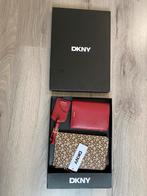 Dkny, Sieraden, Tassen en Uiterlijk, Portemonnees, Ophalen of Verzenden, Zo goed als nieuw, Zwart
