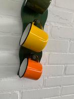 Bekers rek met emaille bekers vintage retro jaren 70., Huis en Inrichting, Keuken | Servies, Ophalen of Verzenden