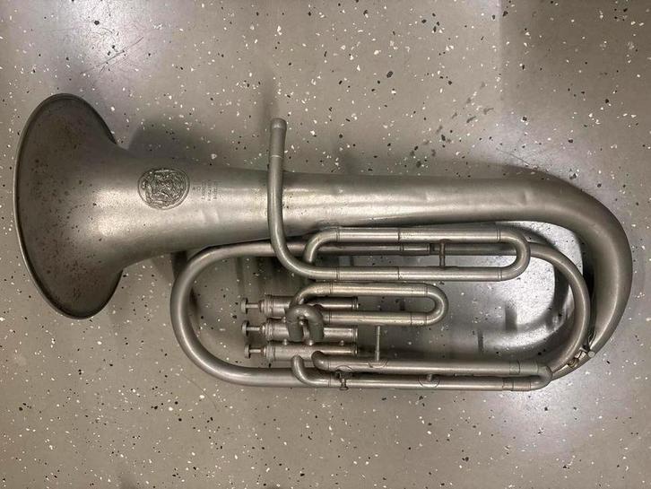 Vintage C. Mahillon Euphonium / Tenortuba, Muziek en Instrumenten, Blaasinstrumenten | Tuba's, Gebruikt, Euphonium of Tenortuba