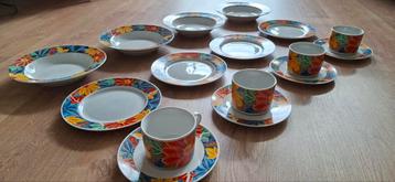 Servies, 20 delig.....kleurrijk van Topceram. beschikbaar voor biedingen